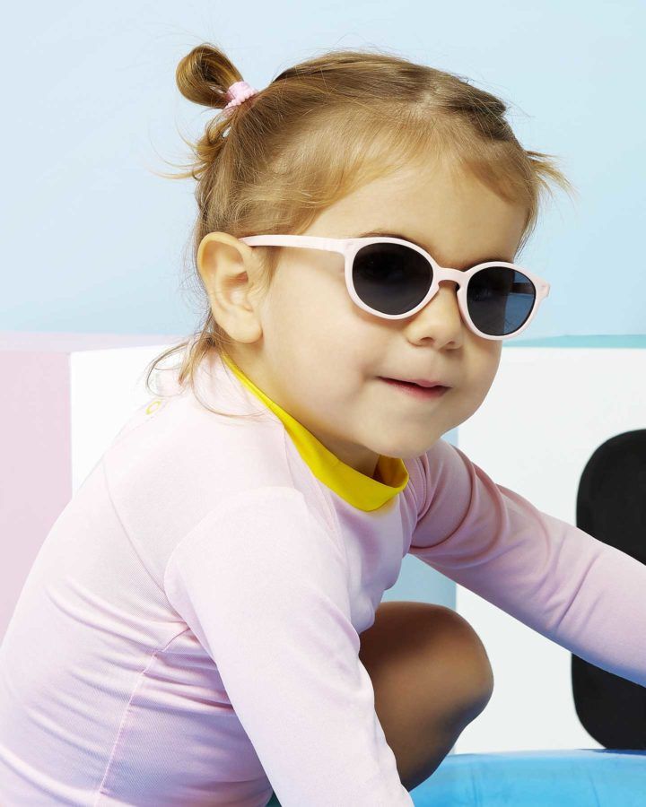 Occhiali sole hotsell bimba 2 anni