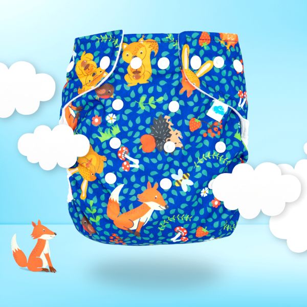 Cover universale in Pul per pannolini lavabili Little Clouds con bottoni in vari colori