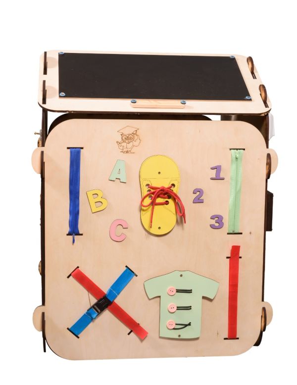 Gioco in legno 3Toys- Casetta multiatività Montessori