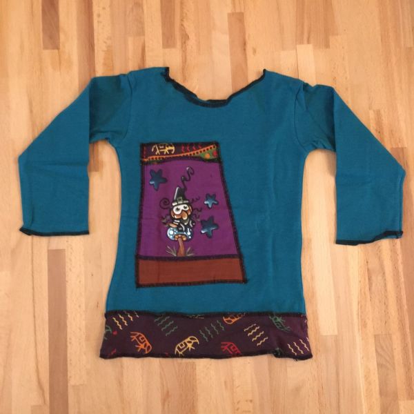 ANA SE TE VA LA PINZA-Bruja con hongo tg.S