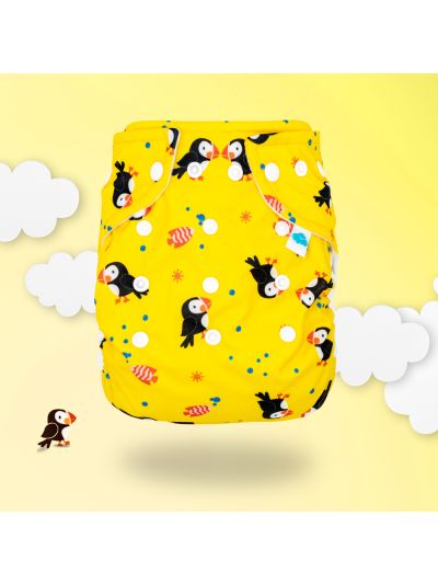Cover universale in Pul per pannolini lavabili Little Clouds con bottoni in vari colori