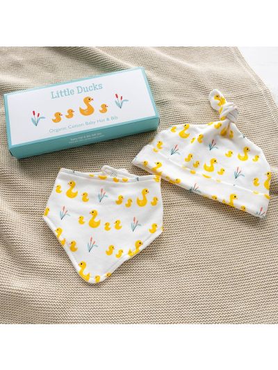 Set per neonati Rex London- Set Cappellino e bandana in cotone biologico vari colori