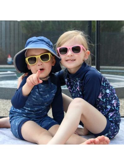 Occhiali da sole per bambini Jan e Jul con lente scura in vari colori