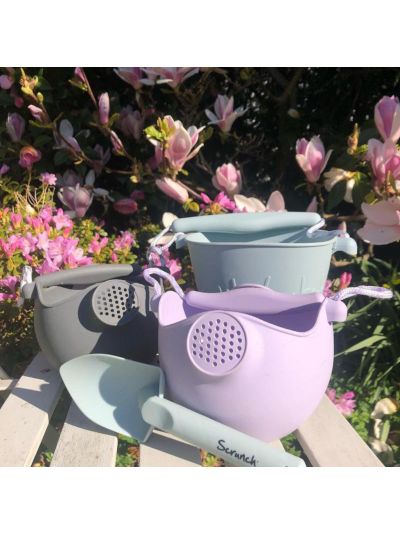 Gioco da Spiaggia Scrunch – Annaffiatoio in vari colori